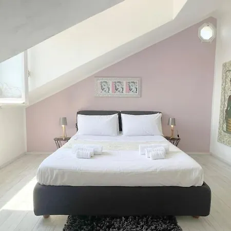 Appartement Mansarda Vista Mare A Zinola à Savone Extérieur photo